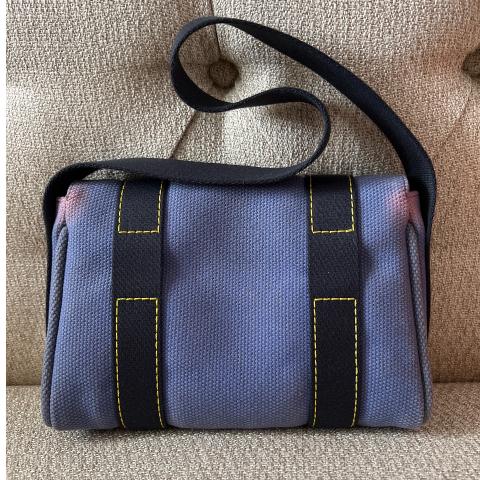 Shop Louis Vuitton Canvas Messenger & Shoulder Bags by importshopERUMU