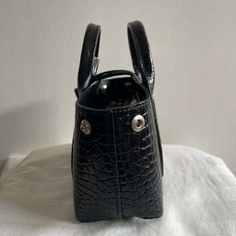 Large Product Preview Image 3