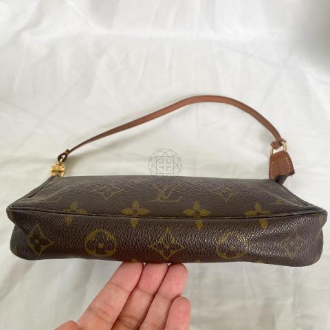 sac a main louis vuitton pochette accessoires m40712