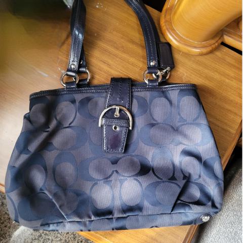 Large Product Preview Image 4