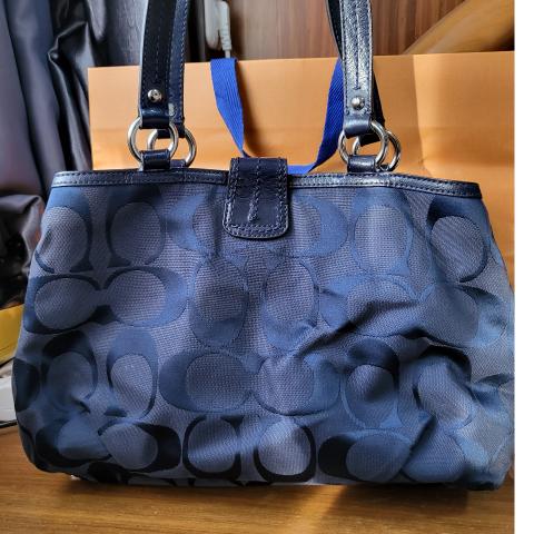 Large Product Preview Image 2