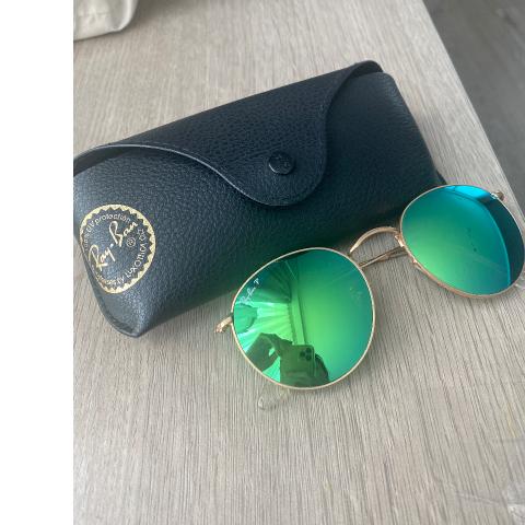 Large Product Preview Image 3