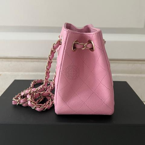 Chanel Small Bucket Bag 2022-23FW, Pink, One Size