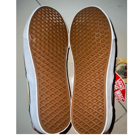 Large Product Preview Image 4
