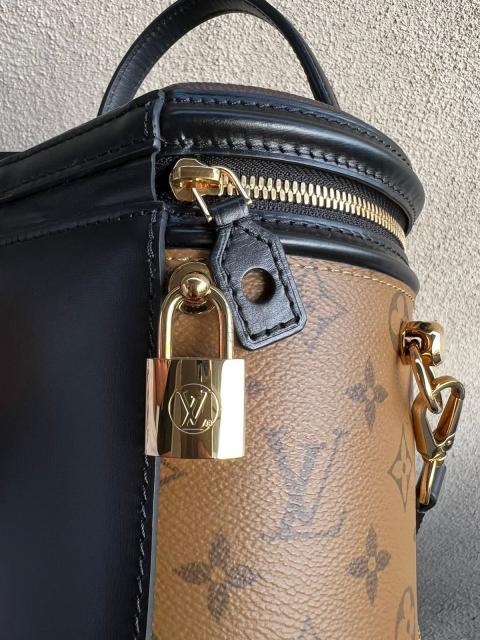 Cannes cloth handbag Louis Vuitton Brown in Cloth - 31605441