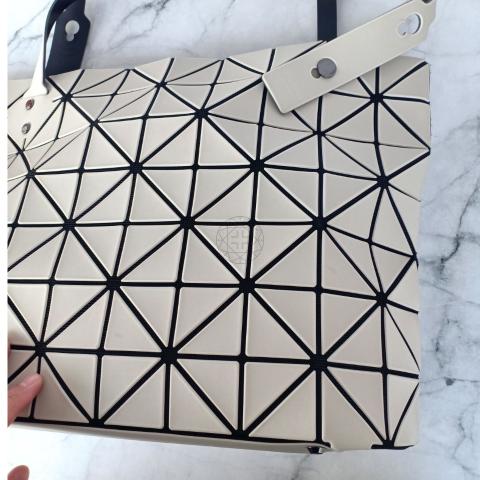 Large Product Preview Image 5