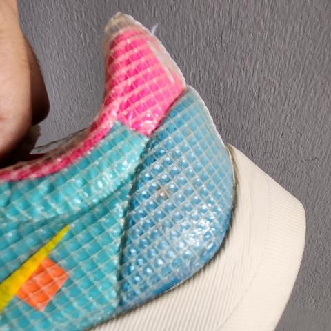 Large Product Preview Image 10