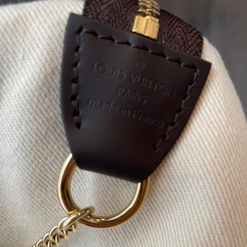 Louis-Vuitton-Damier-Mini-Pochette-Accessoires-Trunk-Art-N63181 –  dct-ep_vintage luxury Store
