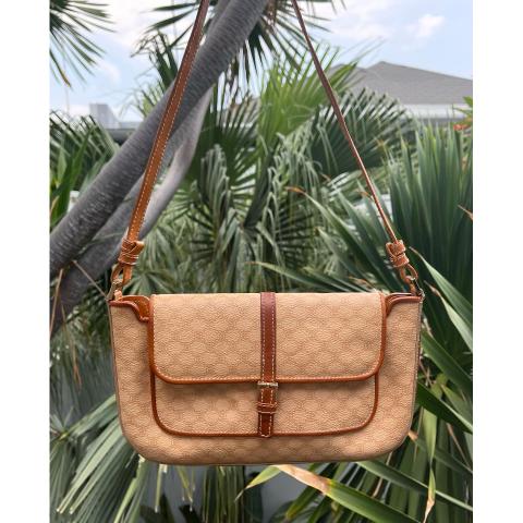 Large Product Preview Image 3