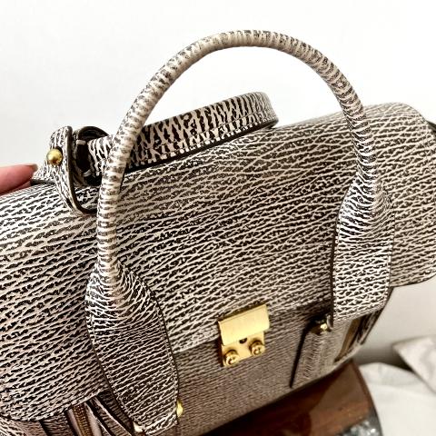 Large Product Preview Image 6