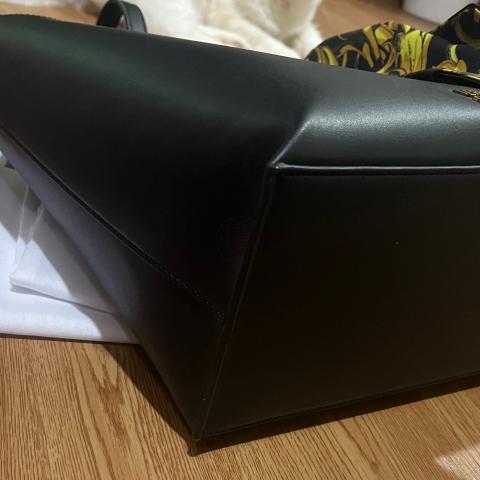 Large Product Preview Image 10