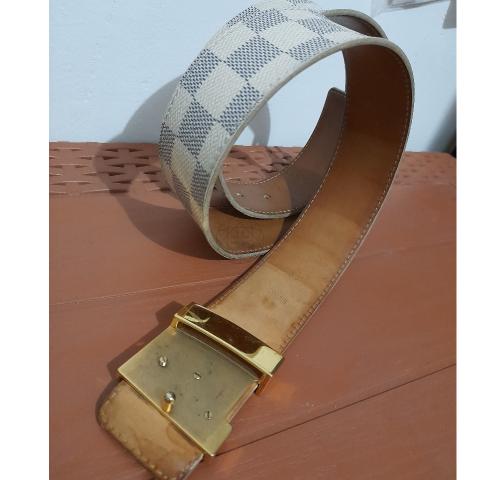 Louis Vuitton Belt Damier Azur White Grey Leather ref.543038 - Joli Closet