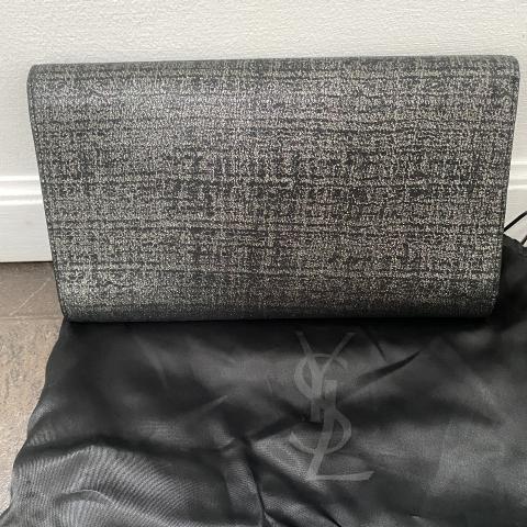 Large Product Preview Image 2