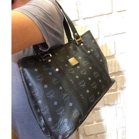 Mcm black tote online bag