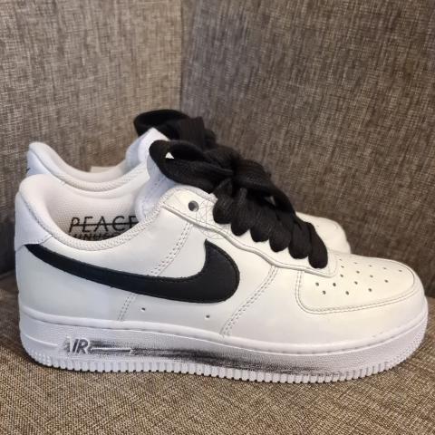 Large Product Preview Image 2