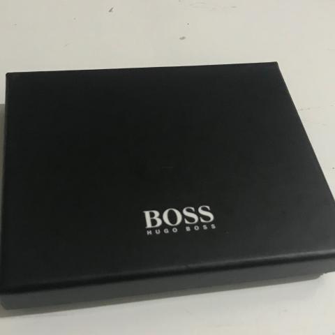 Large Product Preview Image 5