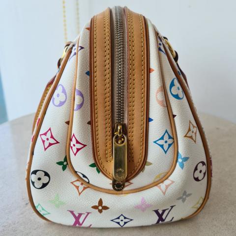Priscilla leather handbag Louis Vuitton White in Leather - 29280559