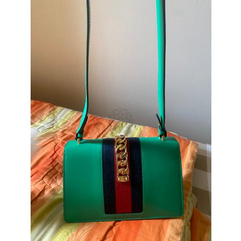 Large Product Preview Image 2