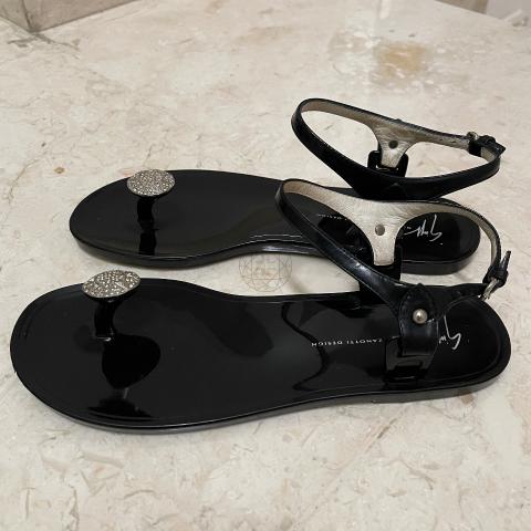 Large Product Preview Image 5