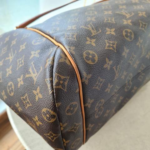 Louis Vuitton Totally GM Monogram Canvas Tote Shoulder Bag