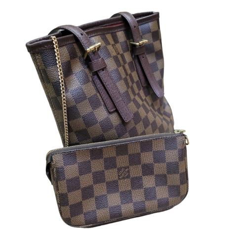 Louis Vuitton Damier Ebene Marais Bucket Bag. DC: AR0928. Made in France.  With dustbag ❤️