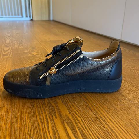 Large Product Preview Image 7