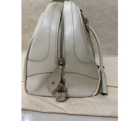 Louis Vuitton, Bags, Lv Bowling Montaigne Gm White Epi Leather