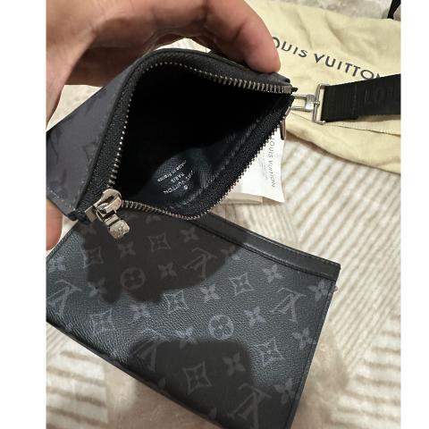 Louis Vuitton Besace Zippee Monogram Eclipse Gaston Label Savane Yellow in  Coated Canvas/Cowhide Leather with Silver-tone - US