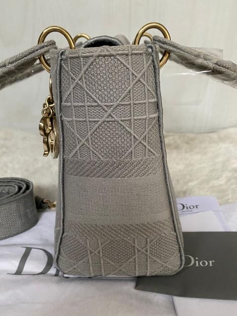 Large Product Preview Image 5