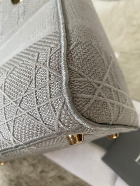 Large Product Preview Image 7