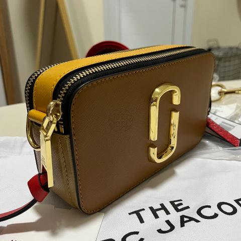 Marc Jacobs Snapshot Bag in Yellow Leather ref.498114 - Joli Closet