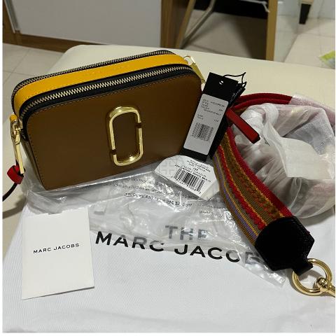 Marc Jacobs Snapshot Bag in Yellow Leather ref.498114 - Joli Closet