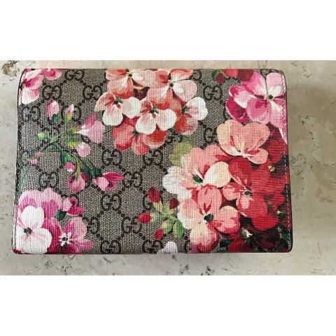 Large Product Preview Image 2