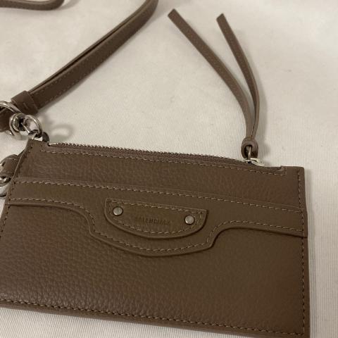 Large Product Preview Image 5