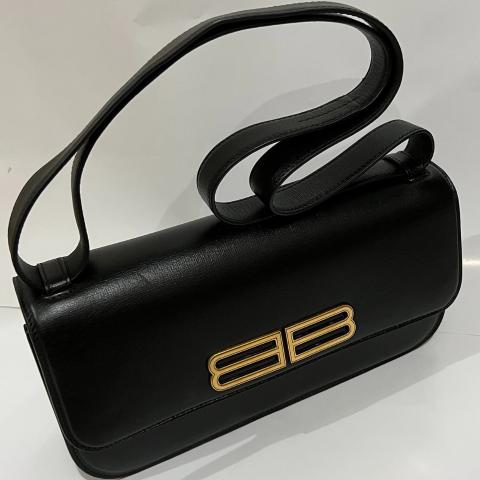 Large Product Preview Image 3