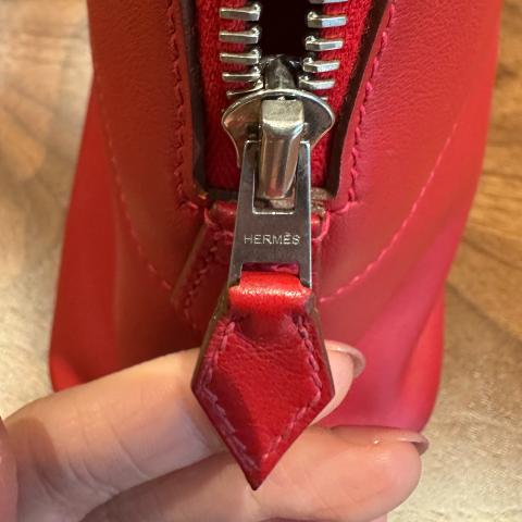 Hermès Bolide 27 Red Leather ref.36787 - Joli Closet