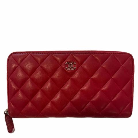 Chanel Wallets and cardholders for Women