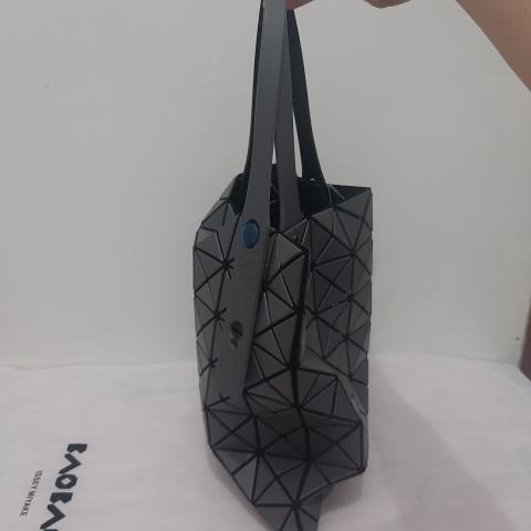 Sell Bao Bao Issey Miyake Lucent Matte Tote 7x7 - Grey