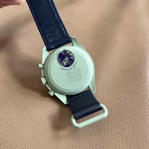 Large Product Preview Image 2