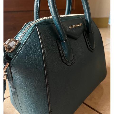 Large Product Preview Image 5