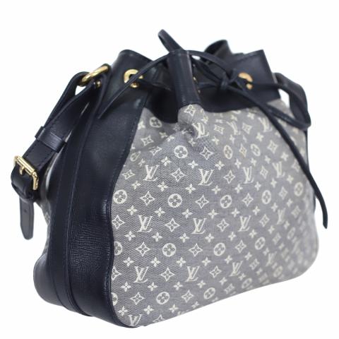 Louis Vuitton Noe Denim Monogram Blue Leather Carryall Bucket Shoulder Bag  at 1stDibs