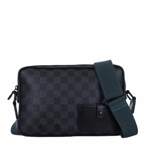 Sell Louis Vuitton Damier Graphite Alpha Messenger Bag - Black