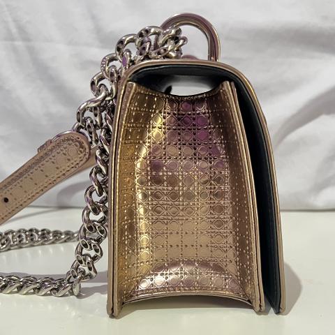 Large Product Preview Image 4