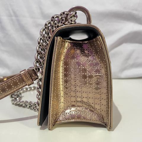 Large Product Preview Image 5