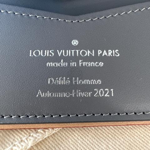 Sell Louis Vuitton Mirror Slender Wallet - Silver