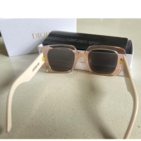 Large Product Preview Image 2