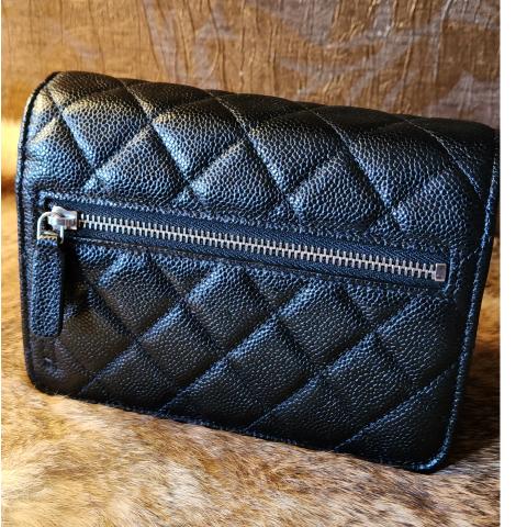 Wallet on chain timeless/classique leather crossbody bag Chanel Black in  Leather - 31337786