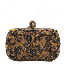 Current Craving: Bottega Veneta Knot Clutch