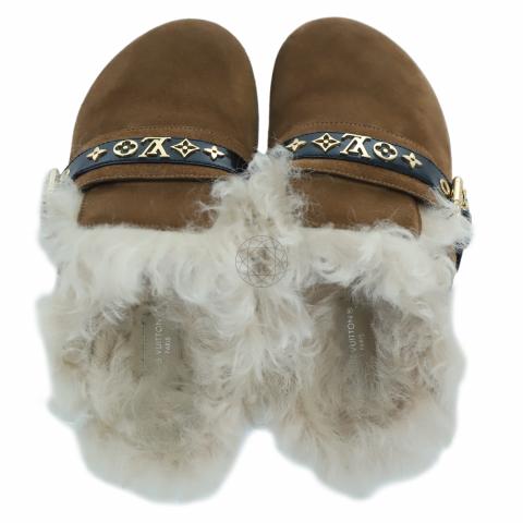 LOUIS VUITTON Suede Winterbreak Clogs 40 Cognac 994854