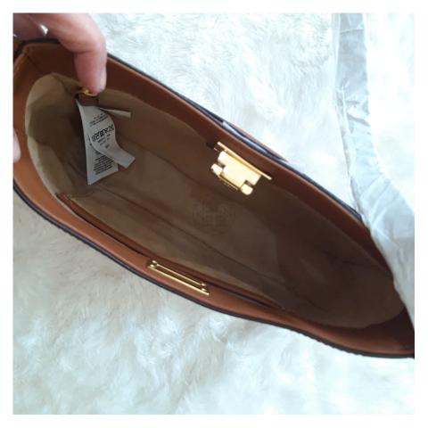 Large Product Preview Image 6